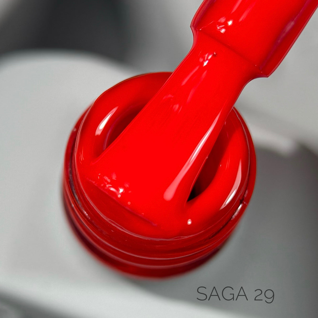Saga Gel Polish Colorist 29, 10 ml