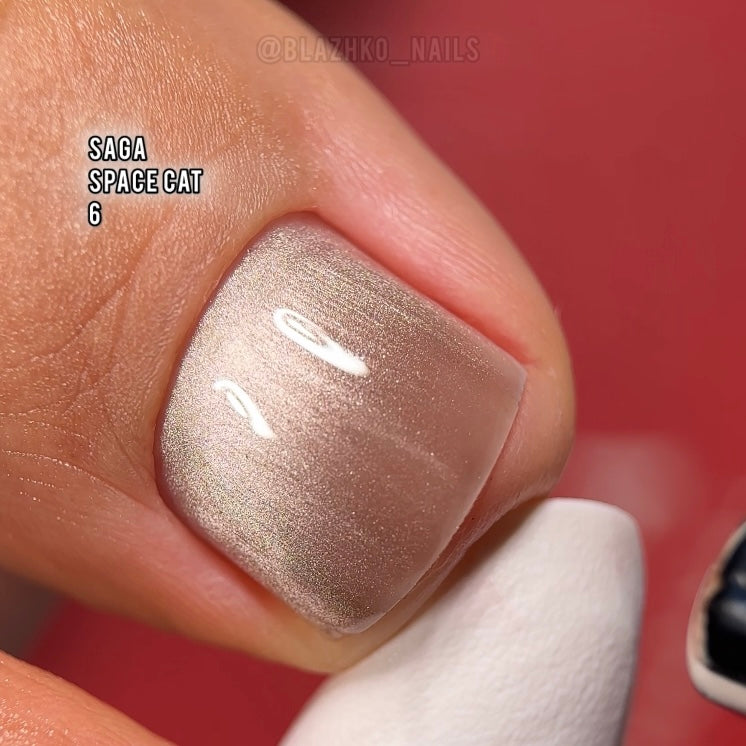 Saga Gel Polish Space Cat Eye 06, 10 ml