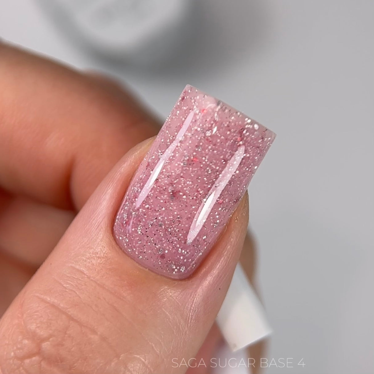 Saga Sugar Base Reflective 4, 10 ml