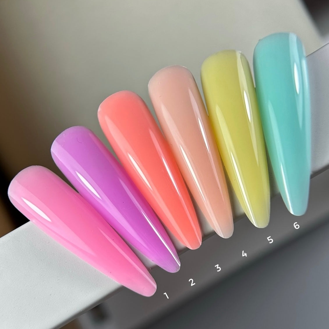 Saga Color Base 06, 10 ml