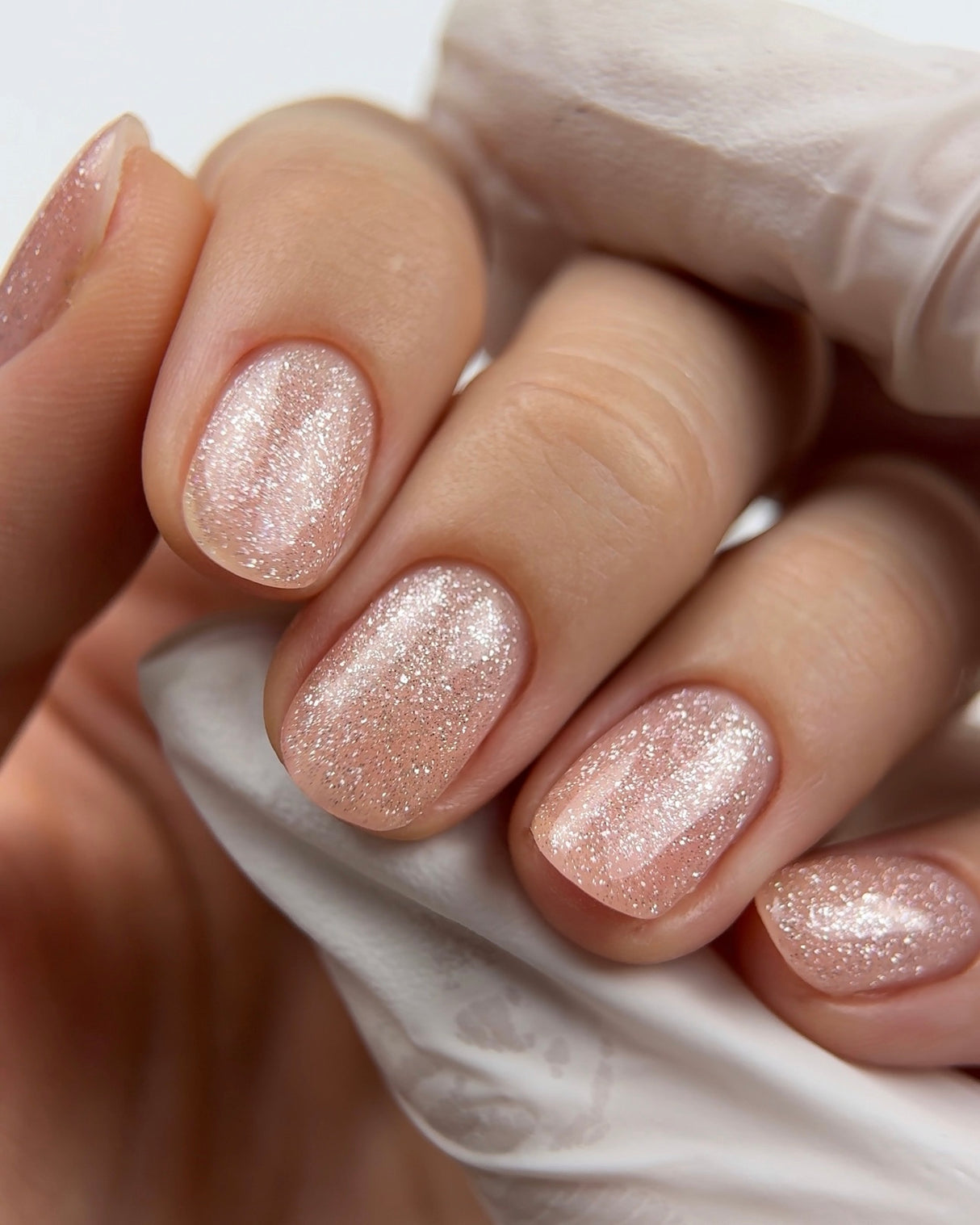 Dark Pro Base Shine 16, 15 ml