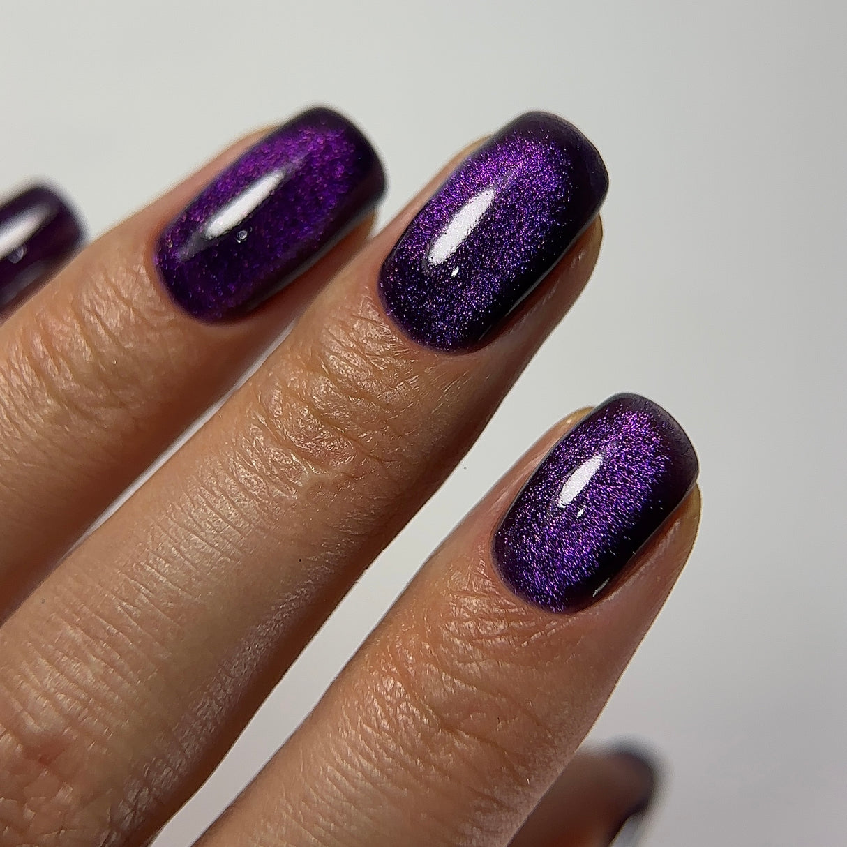 Dark Gel Polish Cat Eye 17, 6 ml