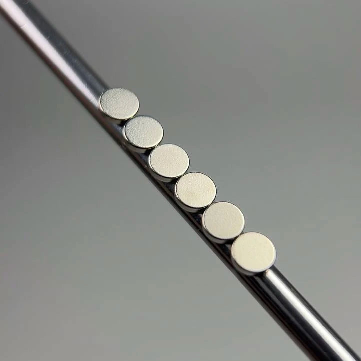 Nails Of The Day Neodymium Magnet Set (6 pcs, 4 mm)