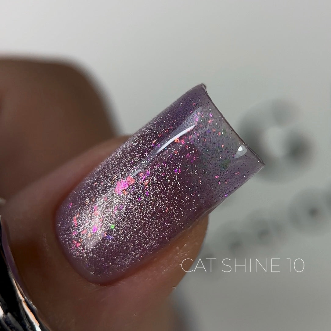 Saga Gel Polish Cat Shine 10, 10 ml