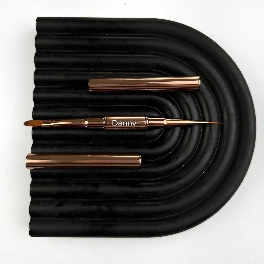 Danny Liner Gel Brush 04 (12 mm/9 mm)