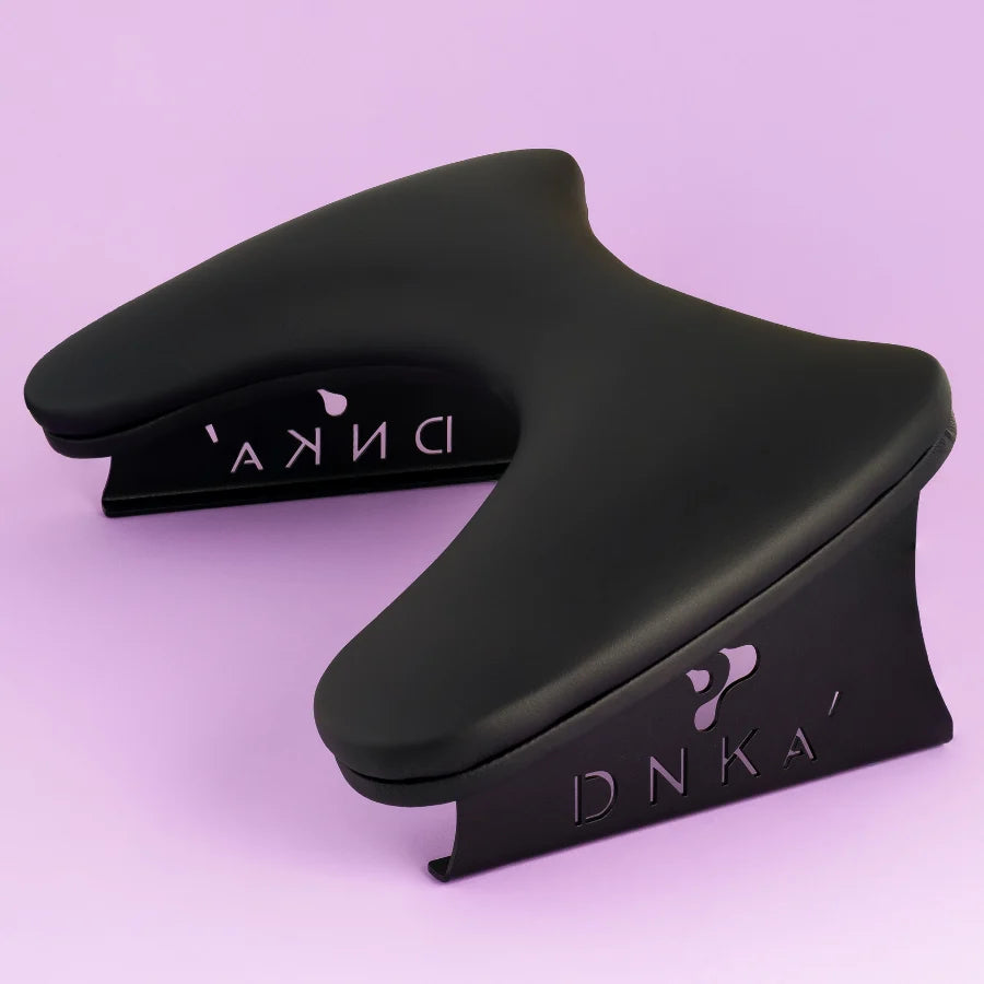 Dnka Anatomical Armrest for Manicure Black