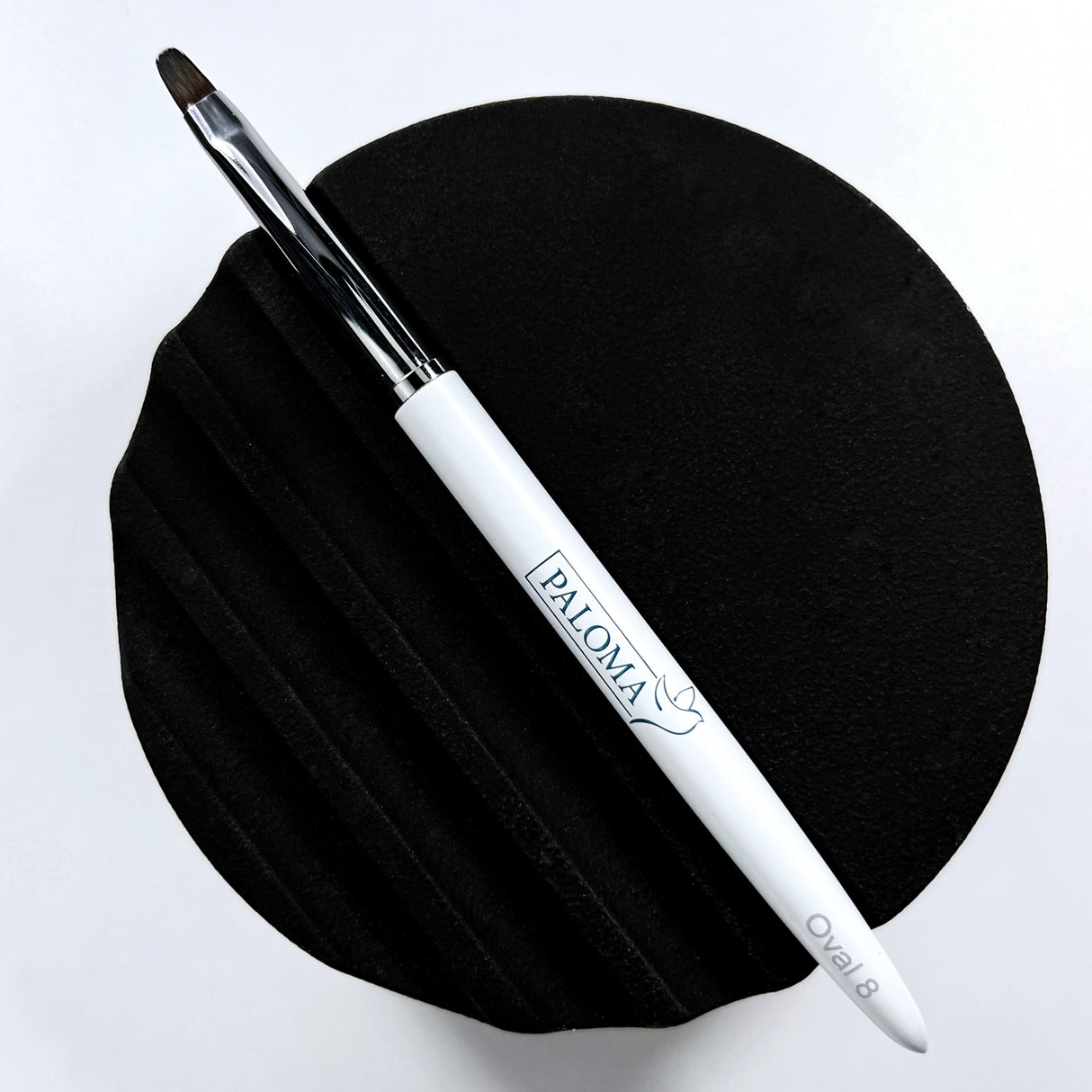 Paloma Brush Oval 8 mm