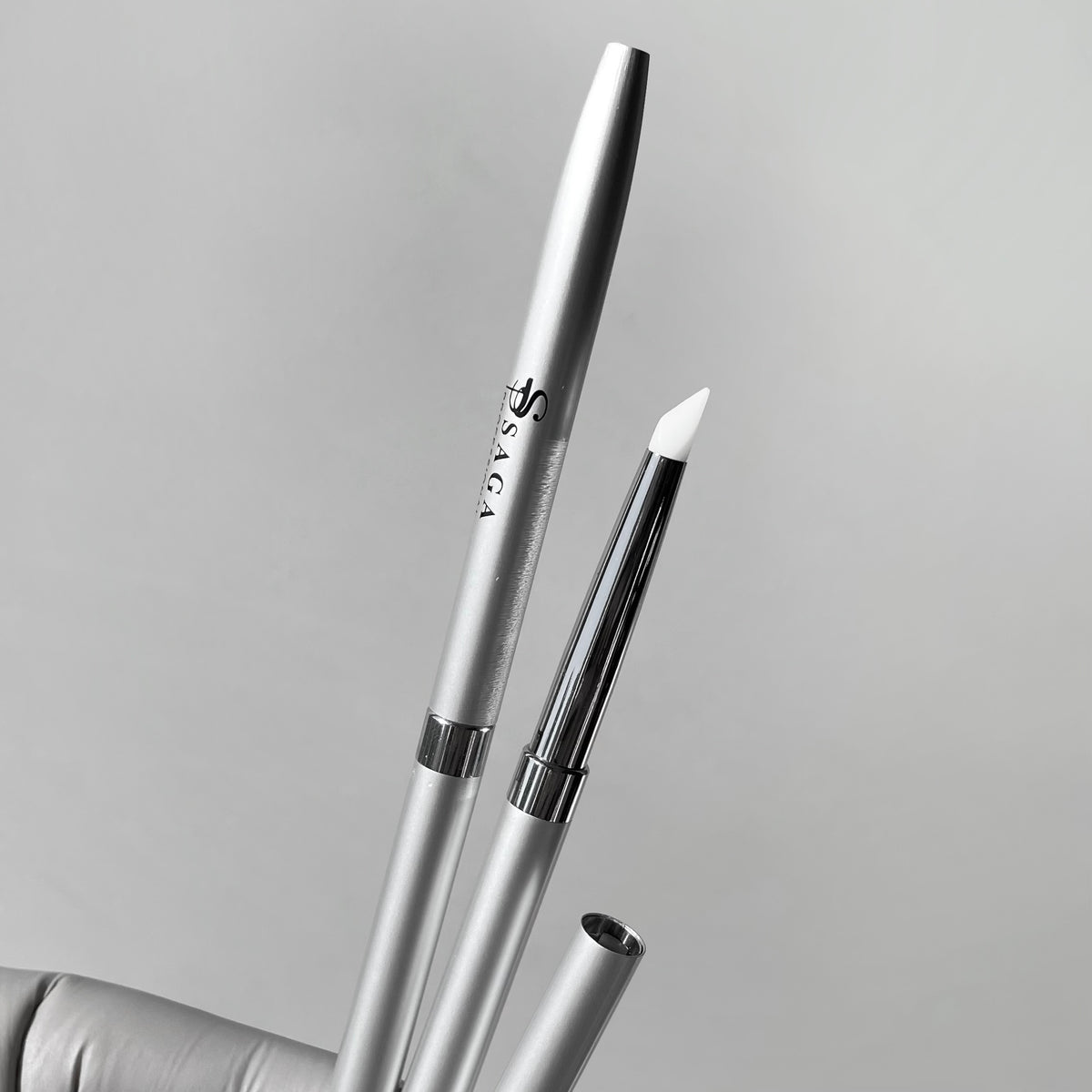 Saga Silicone Brush #10