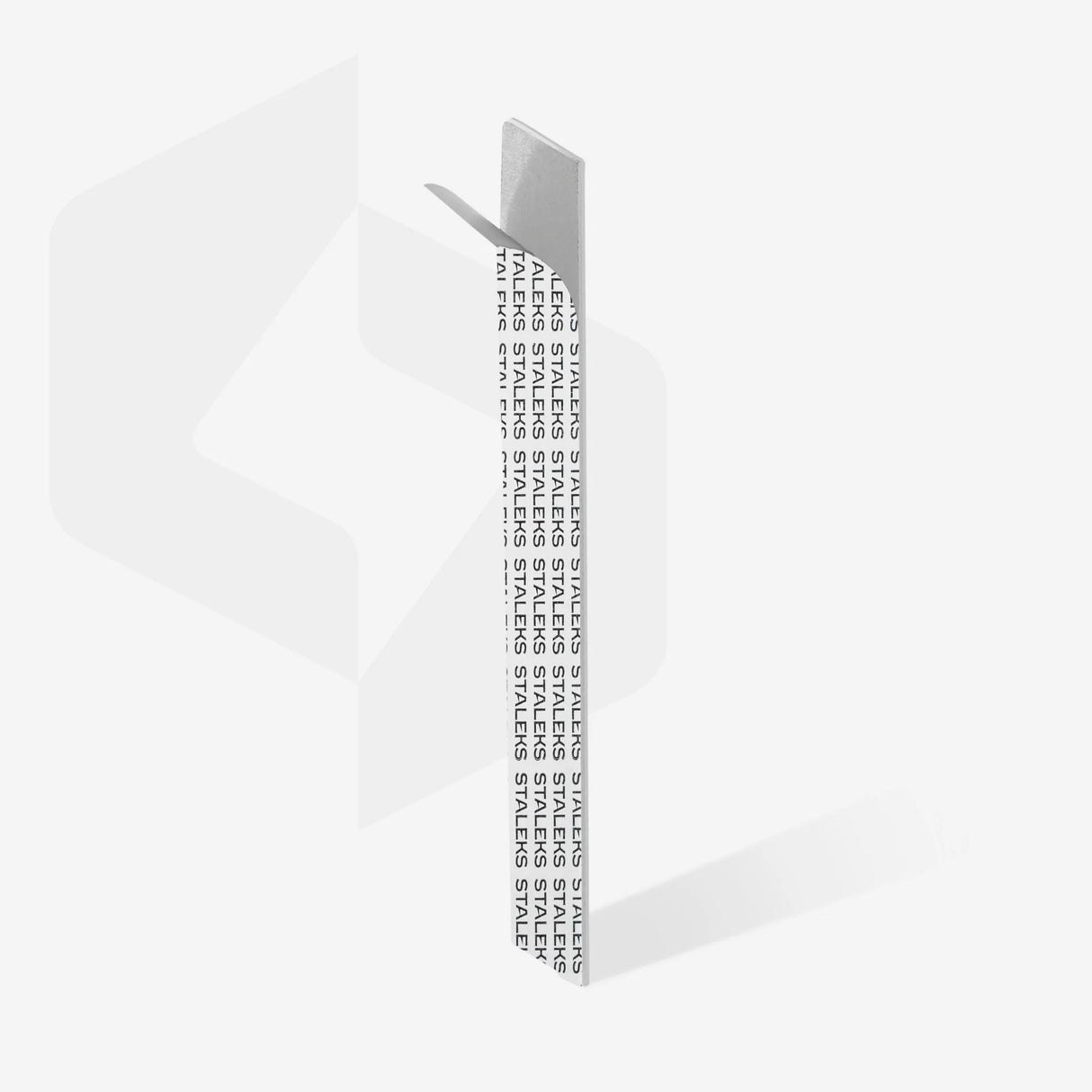 Staleks Disposable white
files for straight nail
ie on a sottinam layer Expert 20
180 grit (30 pcs)