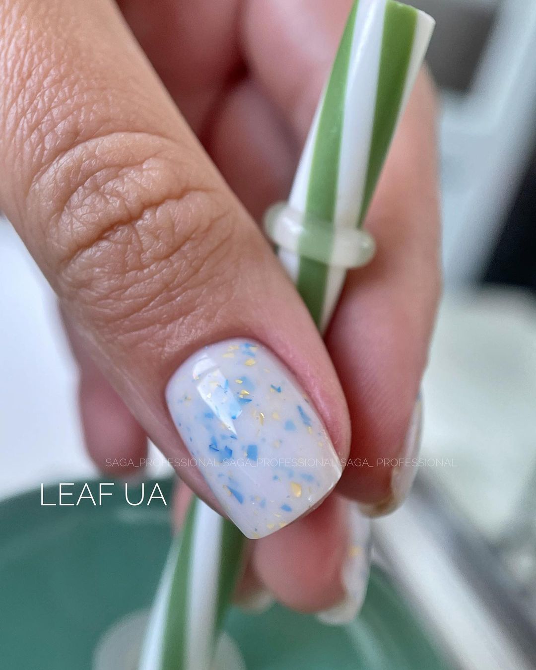 Saga Base Leaf UA, 8 ml