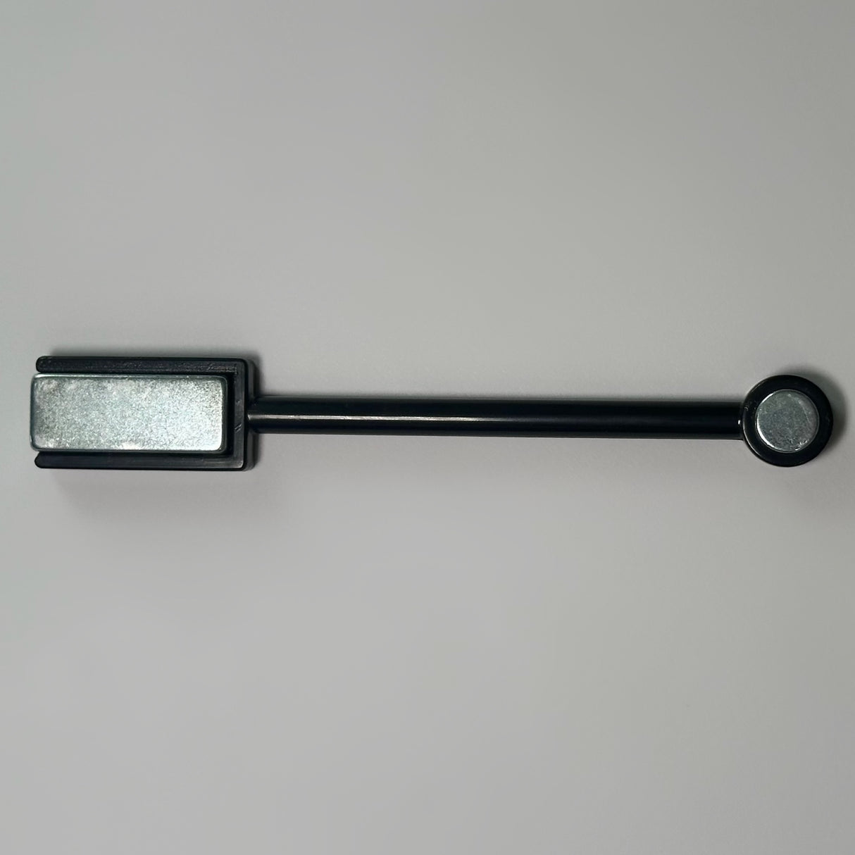 Saga Double-sided Magnet