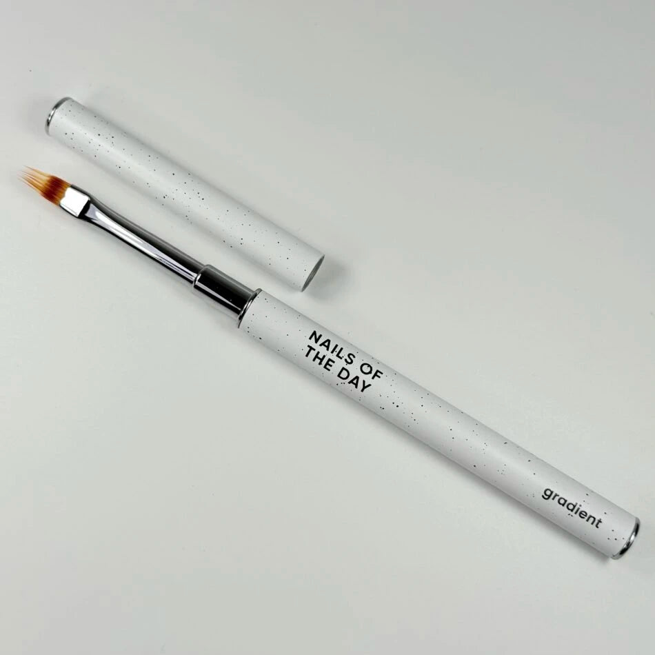 Nails Of The Day Brush Professional Brush Gradient 12 mm