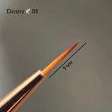 Danny Liner Brush 01 (9 mm)