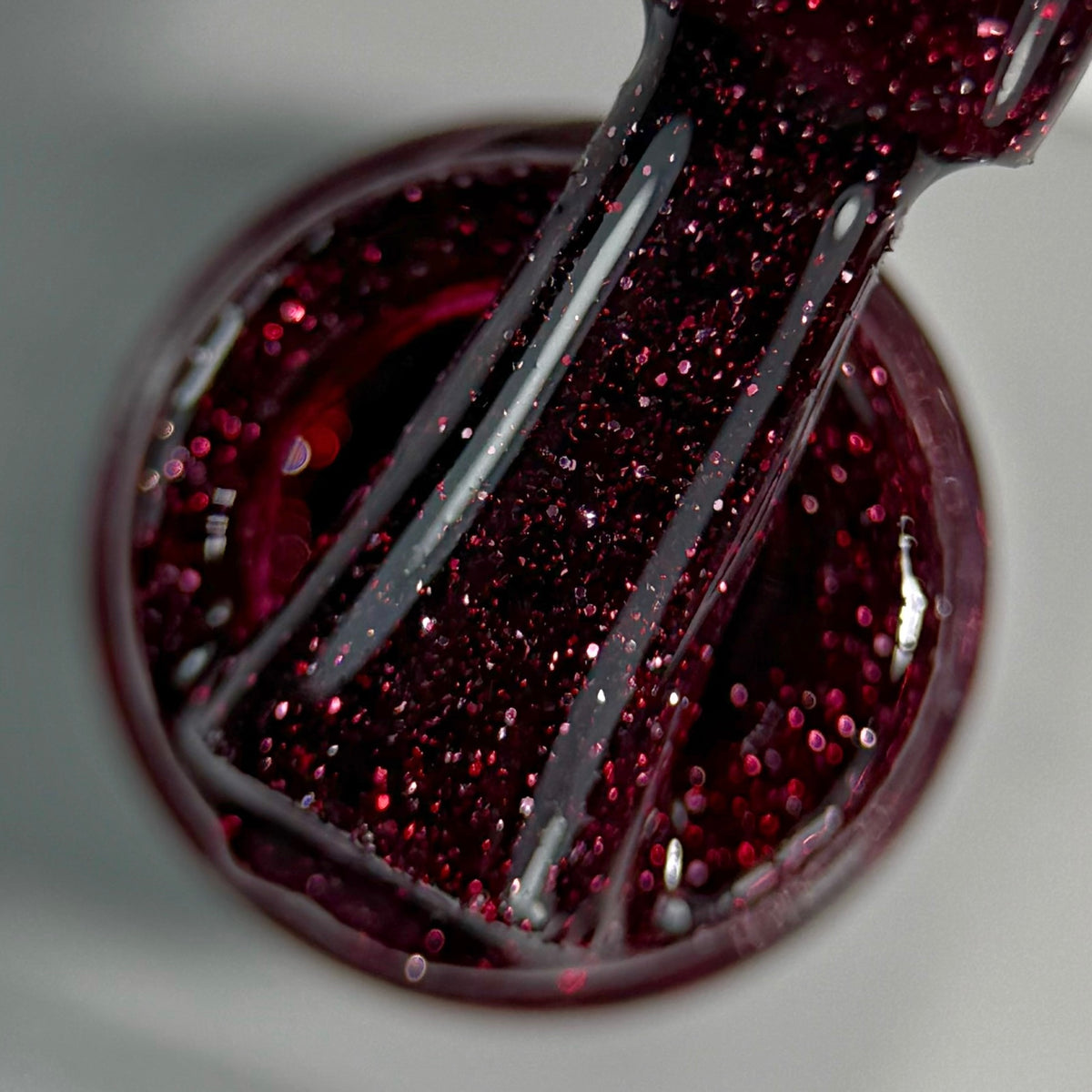 Saga Gel Polish Fiery Gel 25, 10 ml
