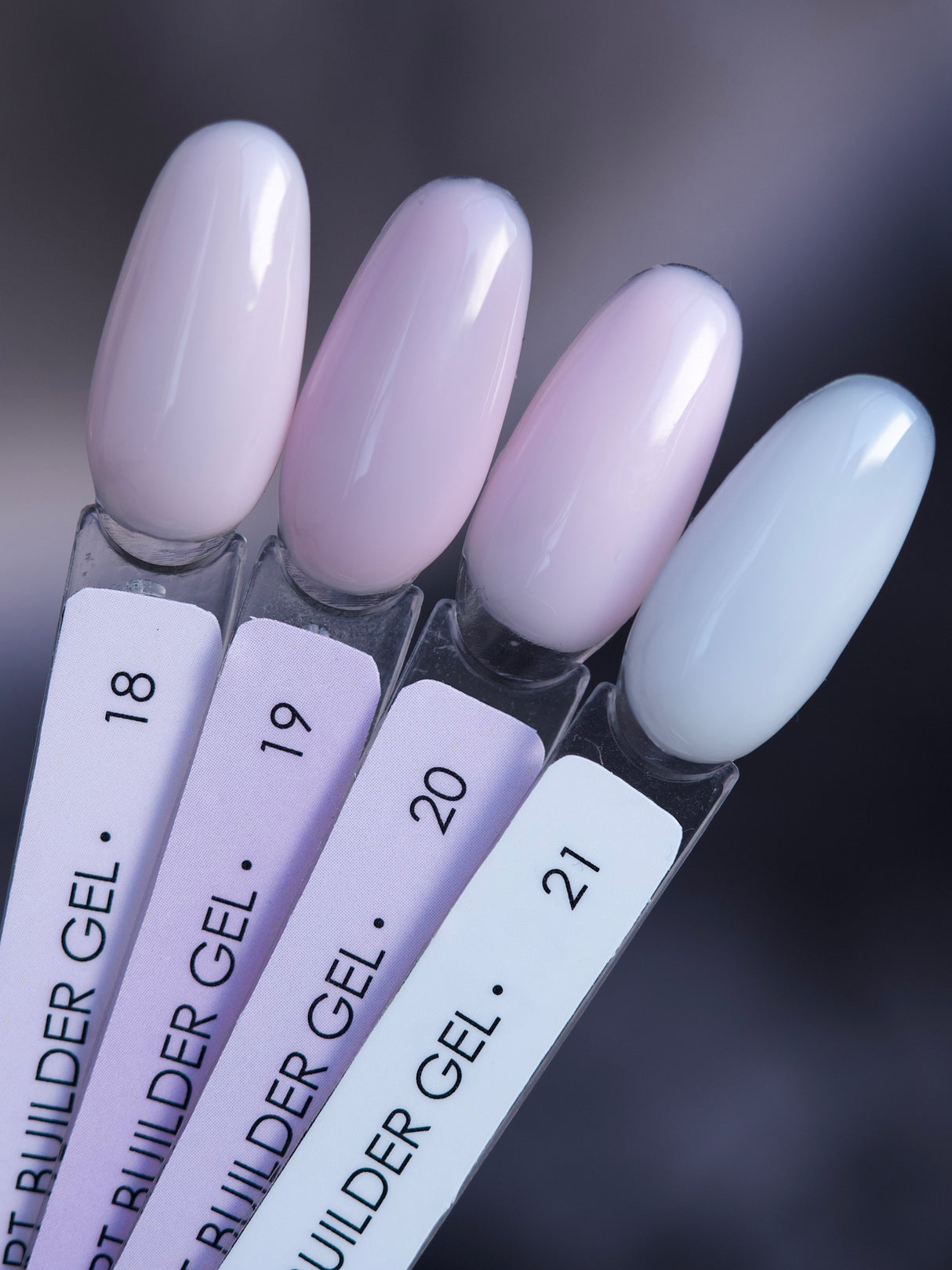 Dark Smart Builder Gel 18, 30 ml